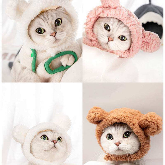 Four cats wearing cartoon-style bear hats in white, pink, and brown with a sizing chart (S/M/L).